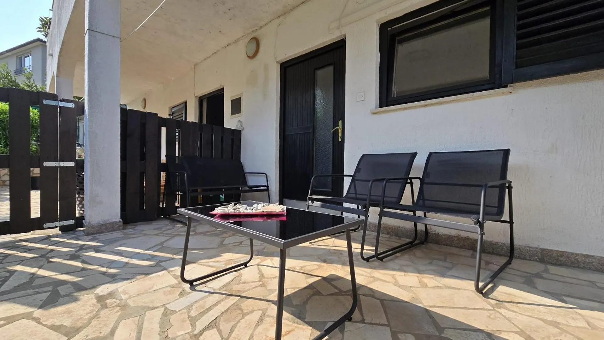 Studio Apartment A Step Away From The Sea Πούλα 0*,  Κροατία